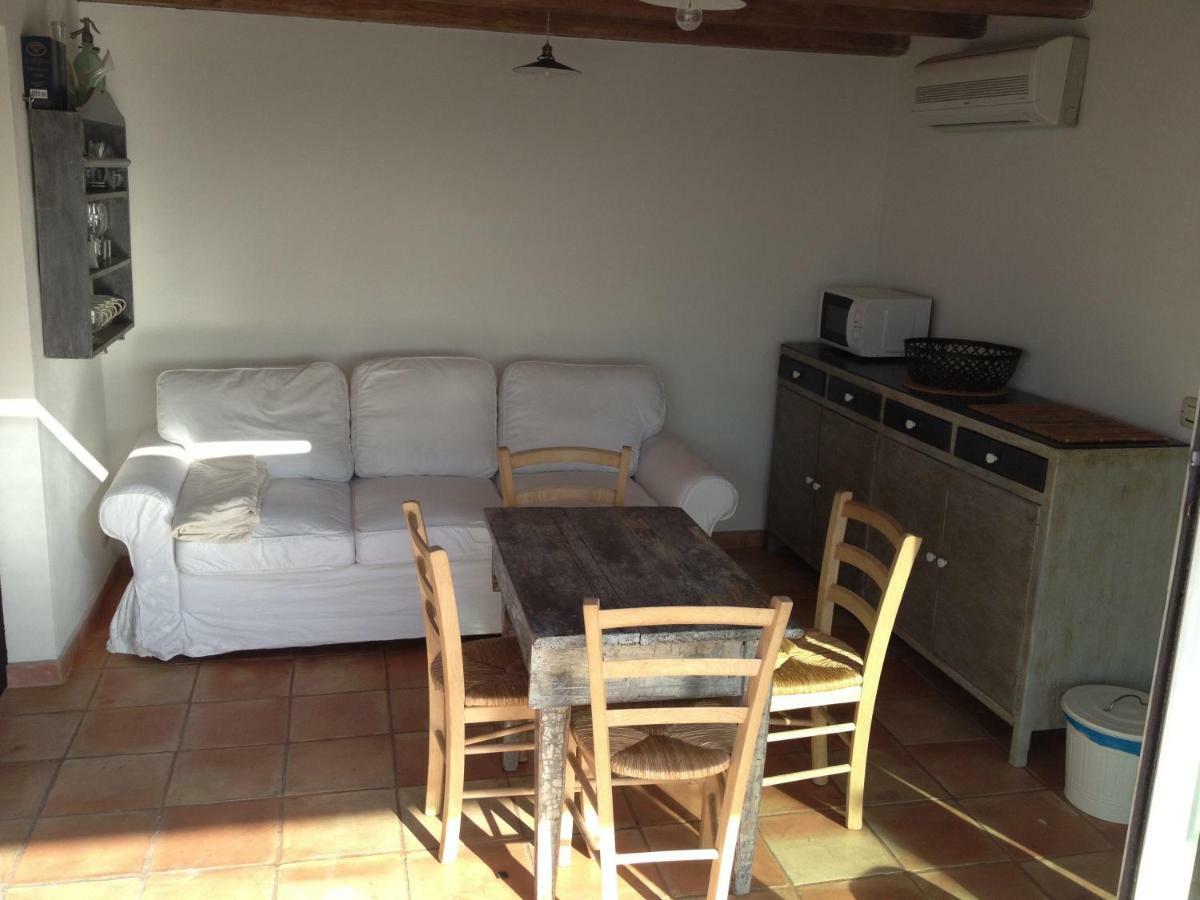Soqquadro Art&Relax - Spotorno Apartment Ngoại thất bức ảnh